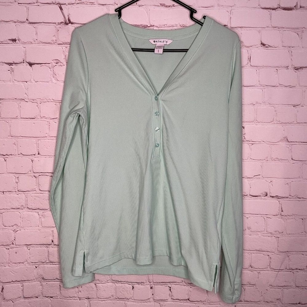 NWOT Athleta Stretch Uptempo Ribbed Henley Long Sleeve T-Shirt Women L Sri Lanka